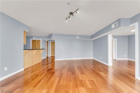 2222 Detroit Avenue Cleveland OH 44113