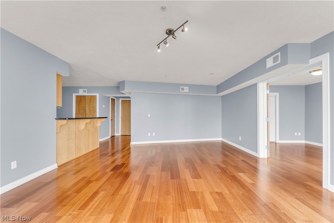 2222 Detroit Avenue Cleveland OH 44113