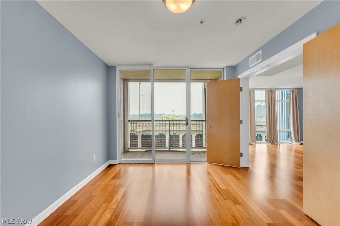 2222 Detroit Avenue Cleveland OH 44113
