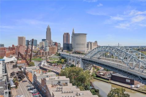 2222 Detroit Avenue Cleveland OH 44113