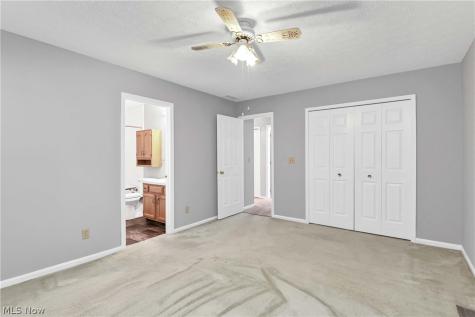 2053 Candlewood Drive Avon OH 44011