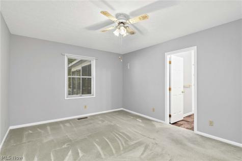 2053 Candlewood Drive Avon OH 44011