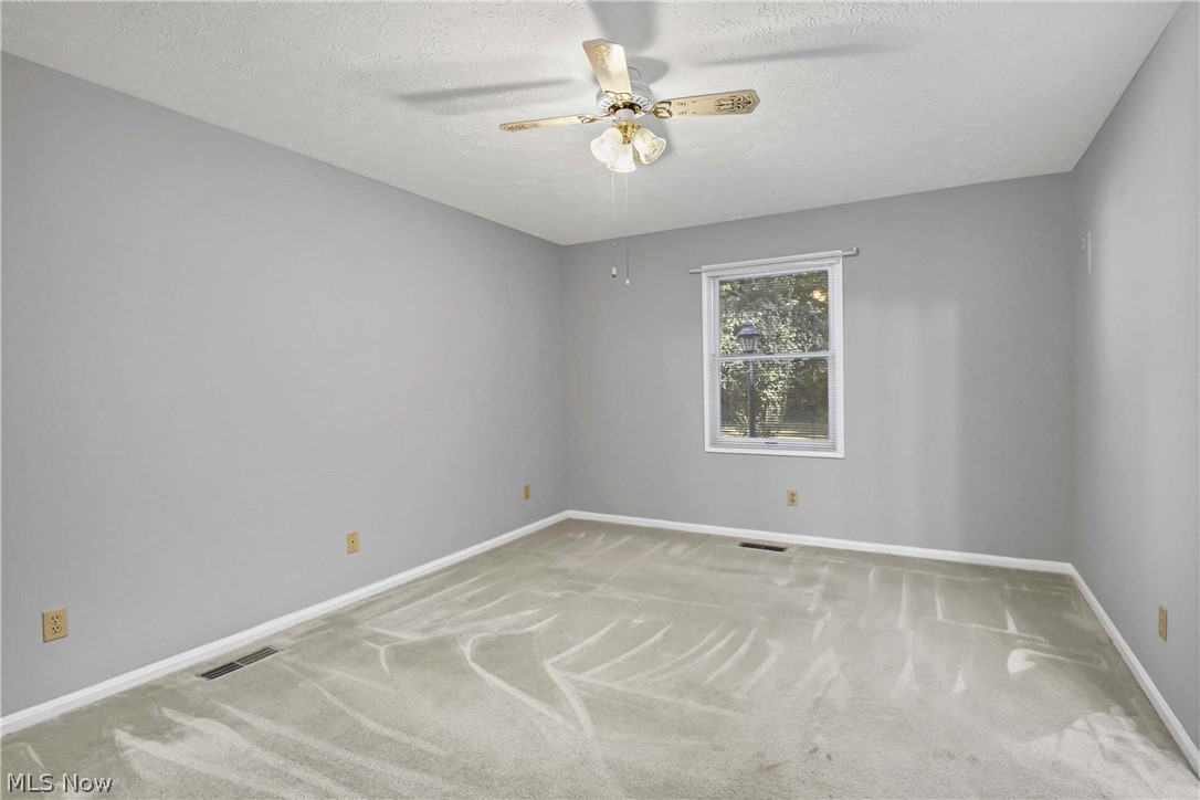 2053 Candlewood Drive Avon OH 44011