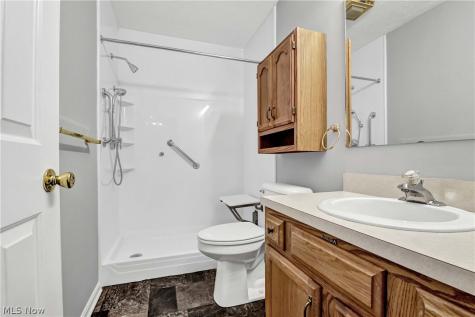 2053 Candlewood Drive Avon OH 44011