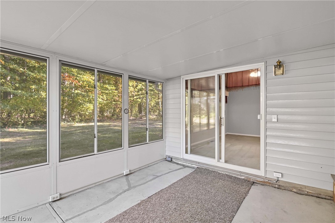 2053 Candlewood Drive Avon OH 44011