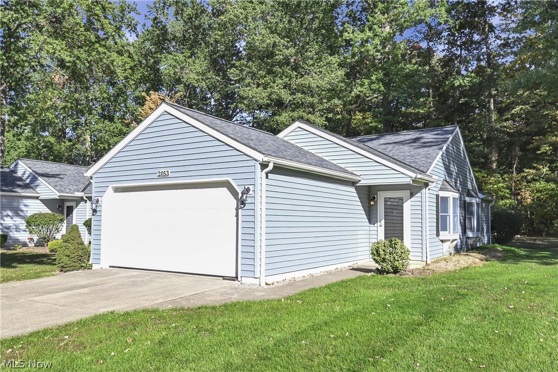 2053 Candlewood Drive Avon OH 44011