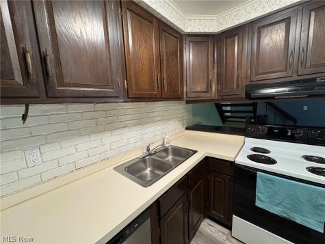 7294 Foxmill Road Mentor OH 44060