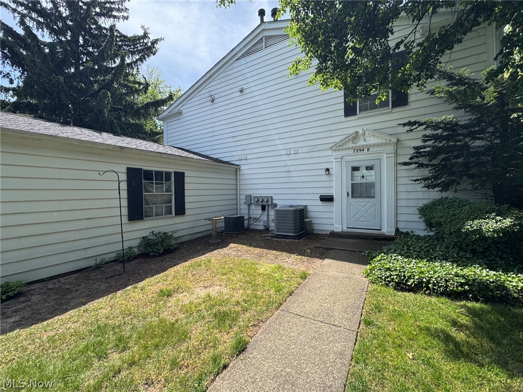7294 Foxmill Road Mentor OH 44060
