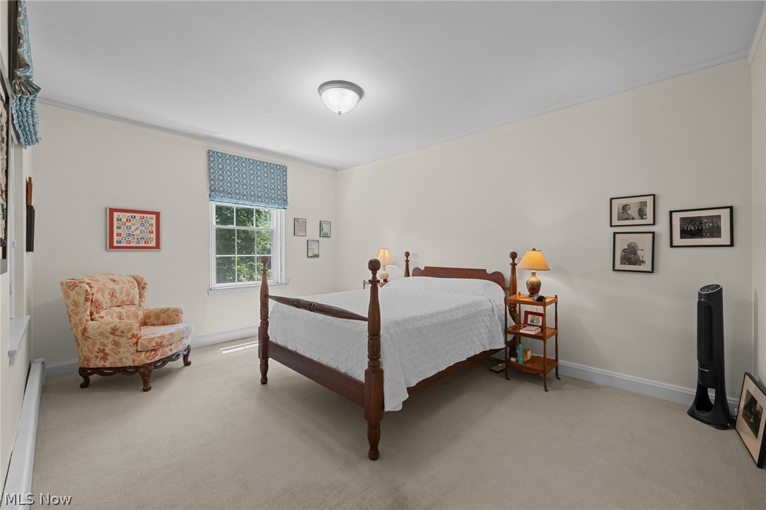 12546 Cedar Road Cleveland Heights OH 44106