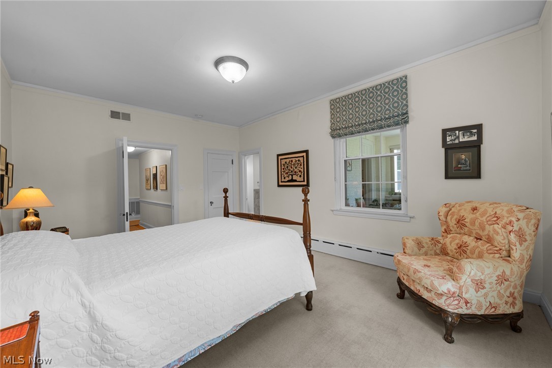 12546 Cedar Road Cleveland Heights OH 44106