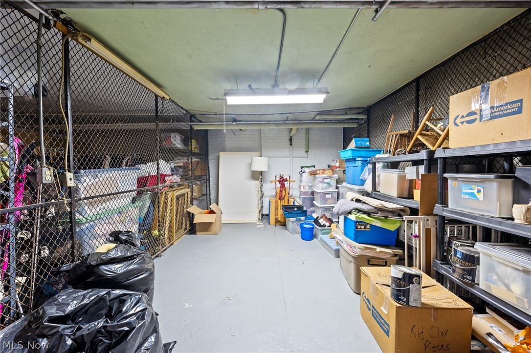 12546 Cedar Road Cleveland Heights OH 44106