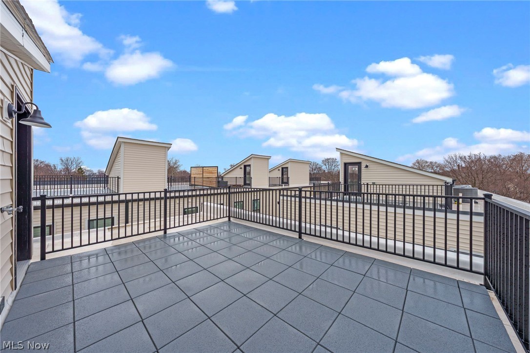 1922 W 47th Avenue Cleveland OH 44102