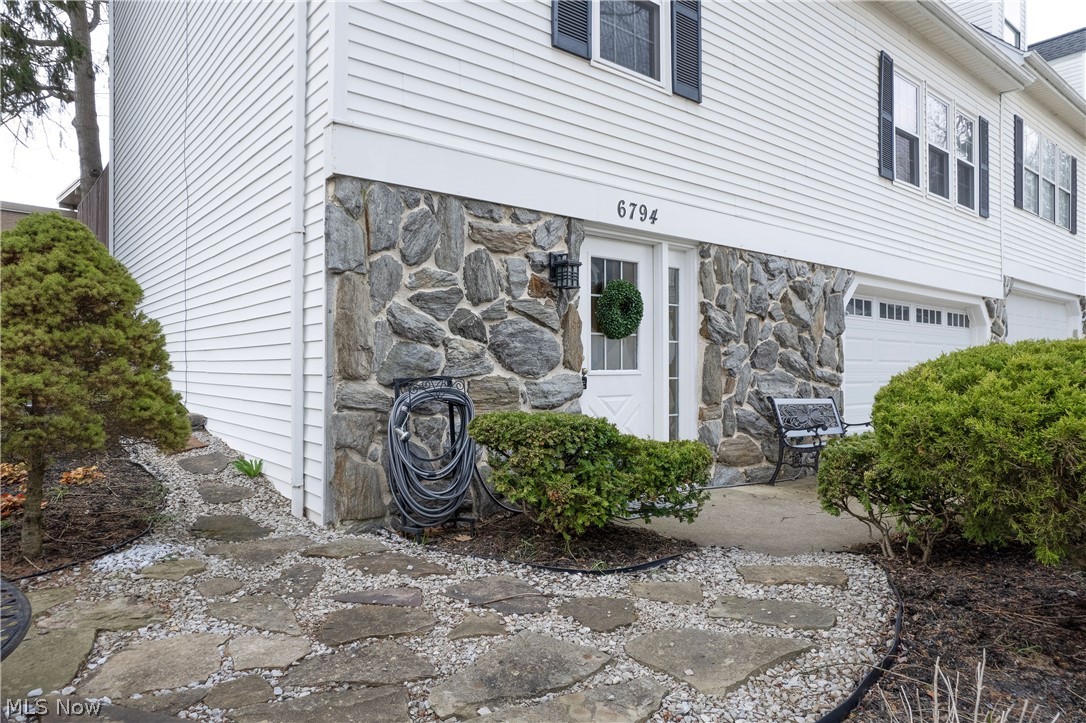 6794 Chaffee Court Brecksville OH 44141