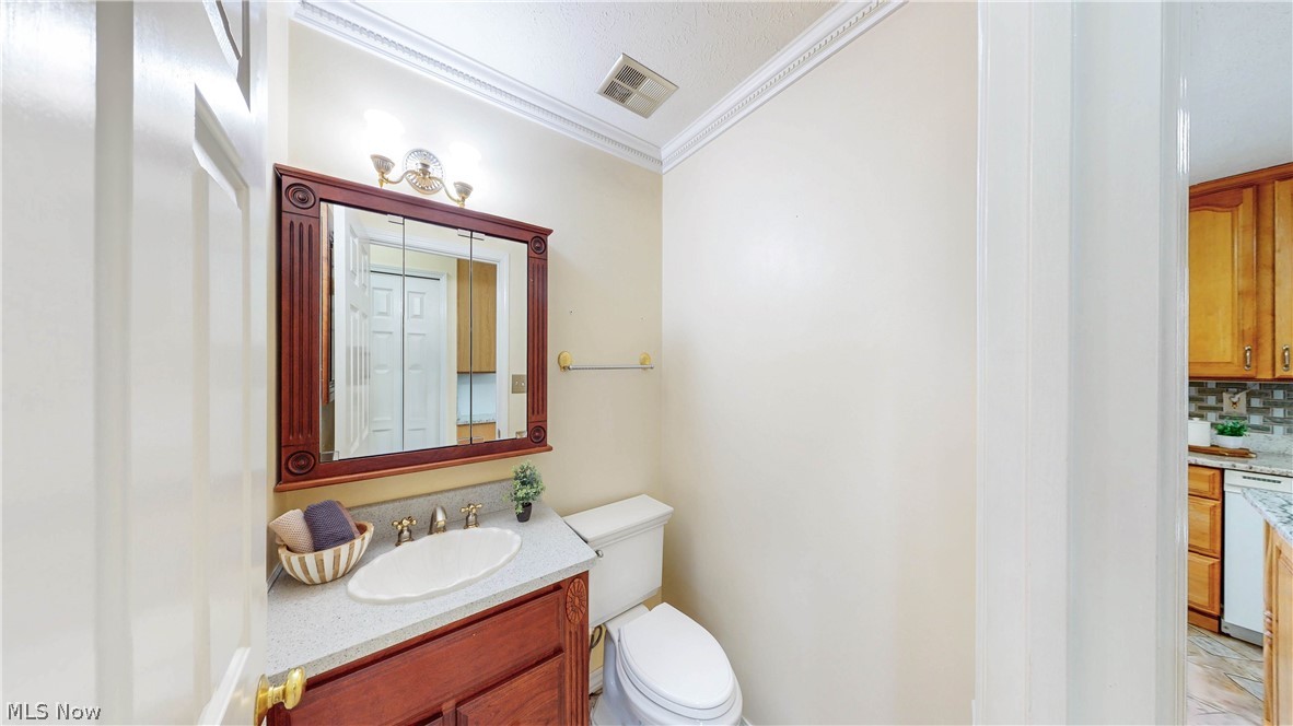 6794 Chaffee Court Brecksville OH 44141
