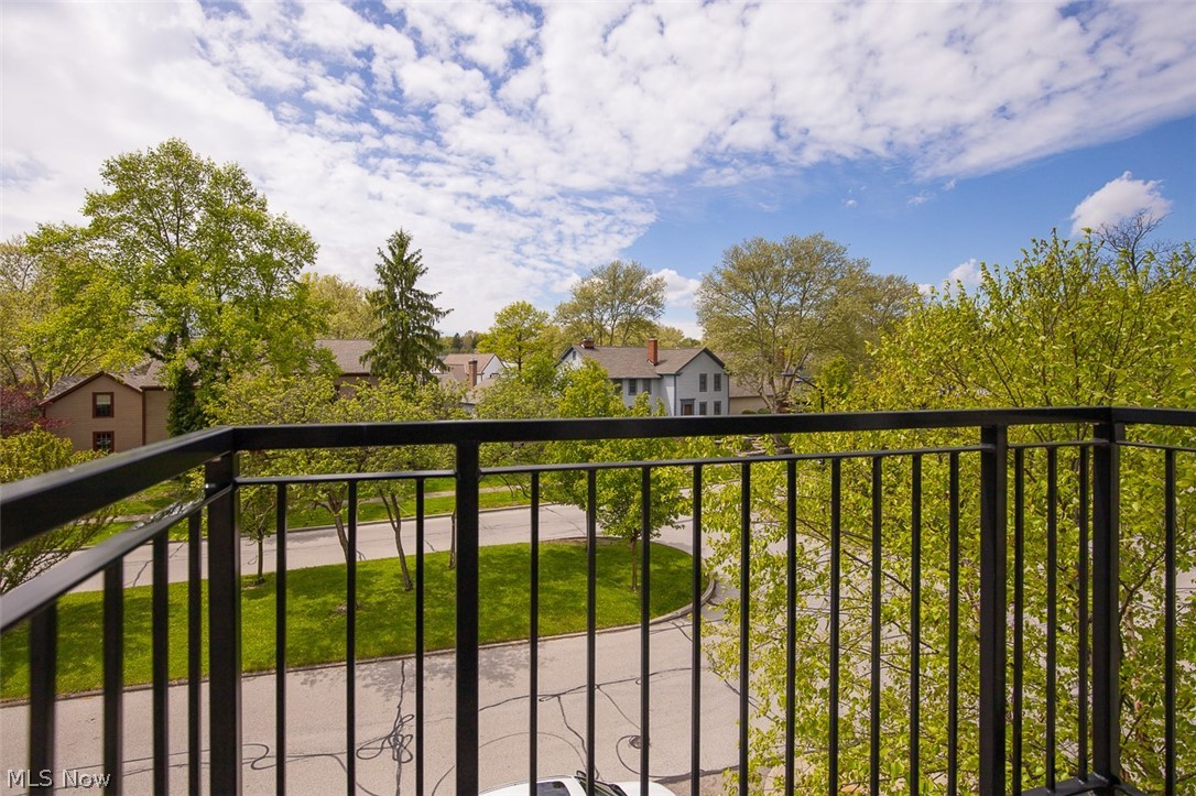 29 Atterbury Boulevard Hudson OH 44236