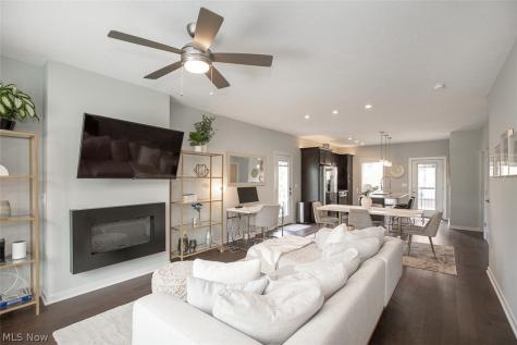 29 Atterbury Boulevard Hudson OH 44236