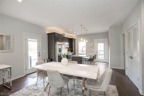 29 Atterbury Boulevard Hudson OH 44236