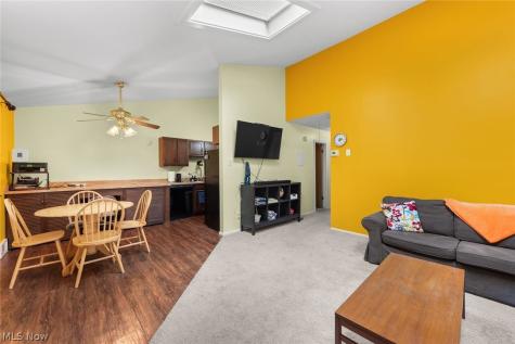 21834 River Oaks Drive Rocky River OH 44116