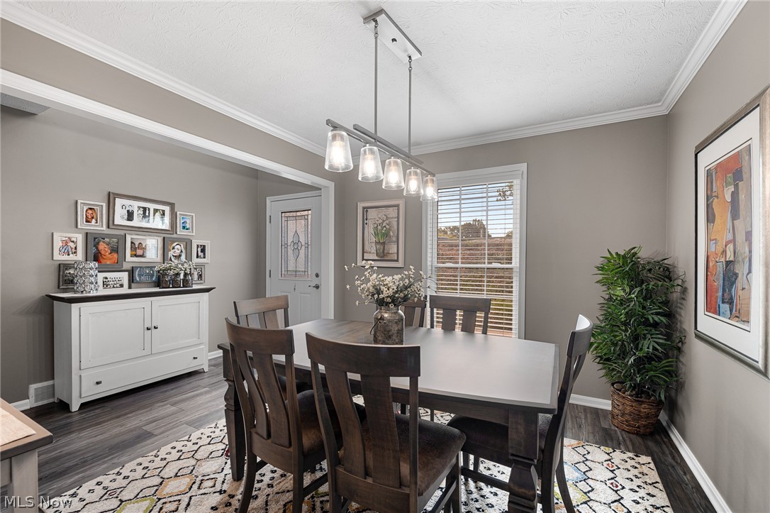 20724 Detroit Road Rocky River OH 44116