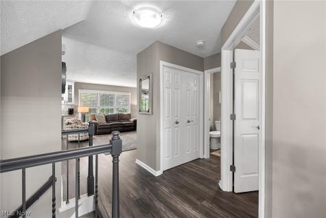 20724 Detroit Road Rocky River OH 44116
