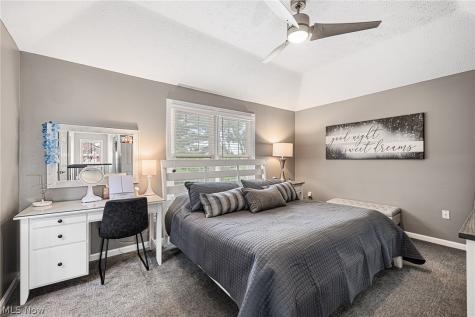 20724 Detroit Road Rocky River OH 44116