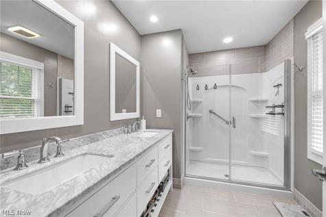 20724 Detroit Road Rocky River OH 44116