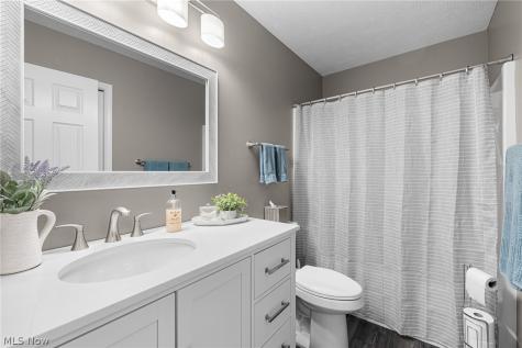 20724 Detroit Road Rocky River OH 44116