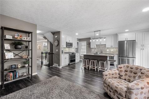20724 Detroit Road Rocky River OH 44116