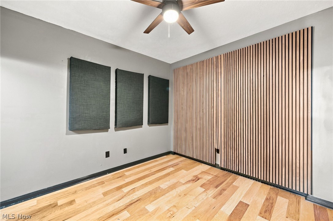1237 Washington Avenue Cleveland OH 44113
