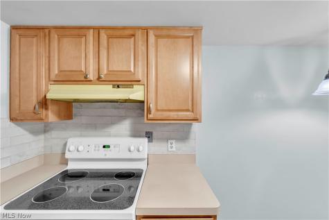 6850 Carriage Hill Drive Brecksville OH 44141