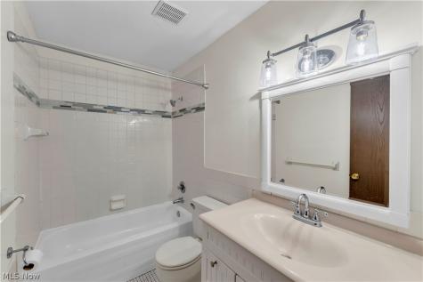 6850 Carriage Hill Drive Brecksville OH 44141