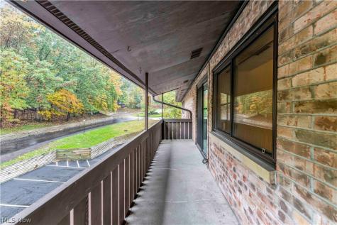 6850 Carriage Hill Drive Brecksville OH 44141