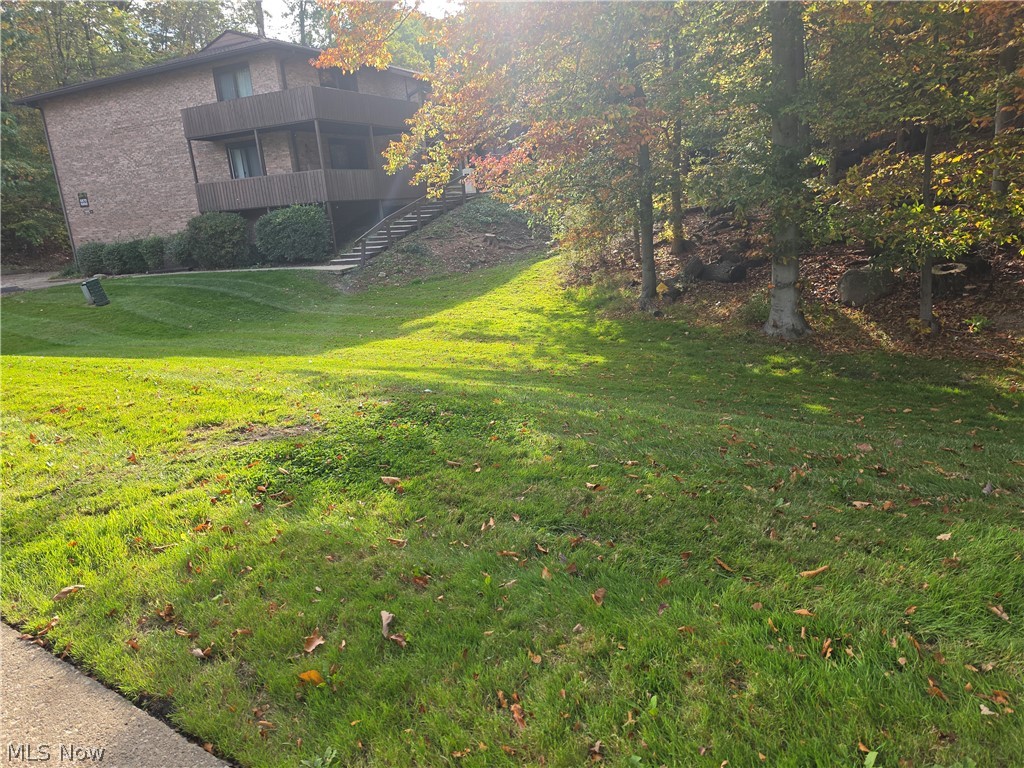 6850 Carriage Hill Drive Brecksville OH 44141
