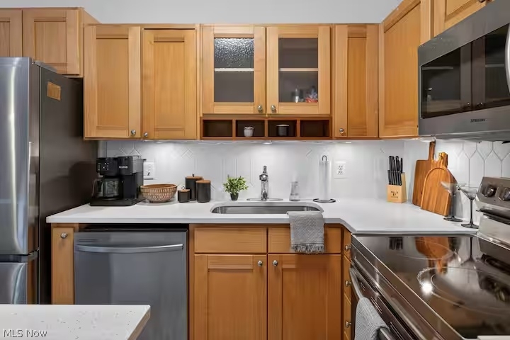 2222 Detroit Avenue Cleveland OH 44113