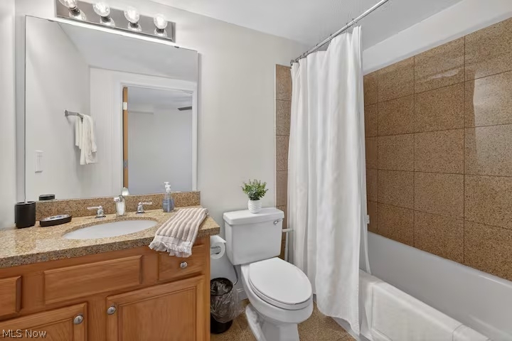 2222 Detroit Avenue Cleveland OH 44113