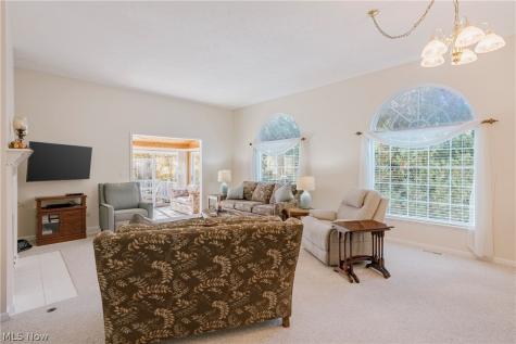 722 Woodlake Drive Aurora OH 44202