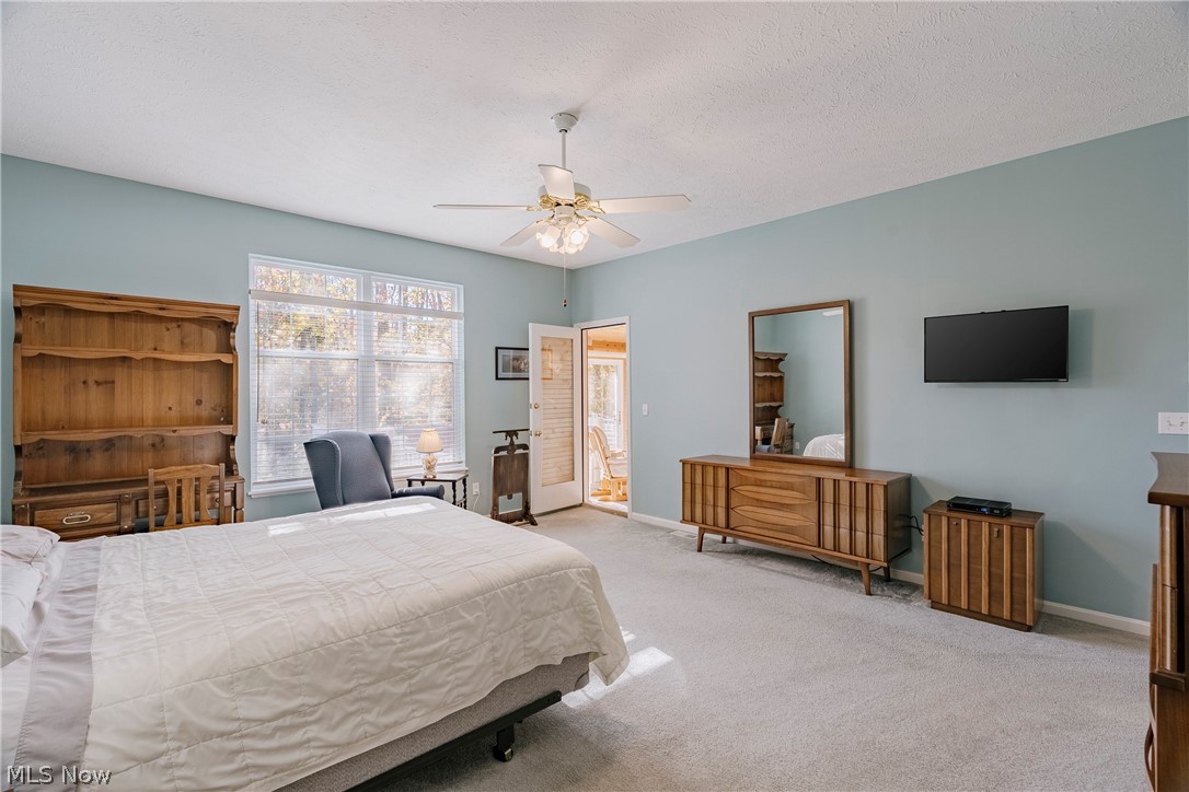 722 Woodlake Drive Aurora OH 44202