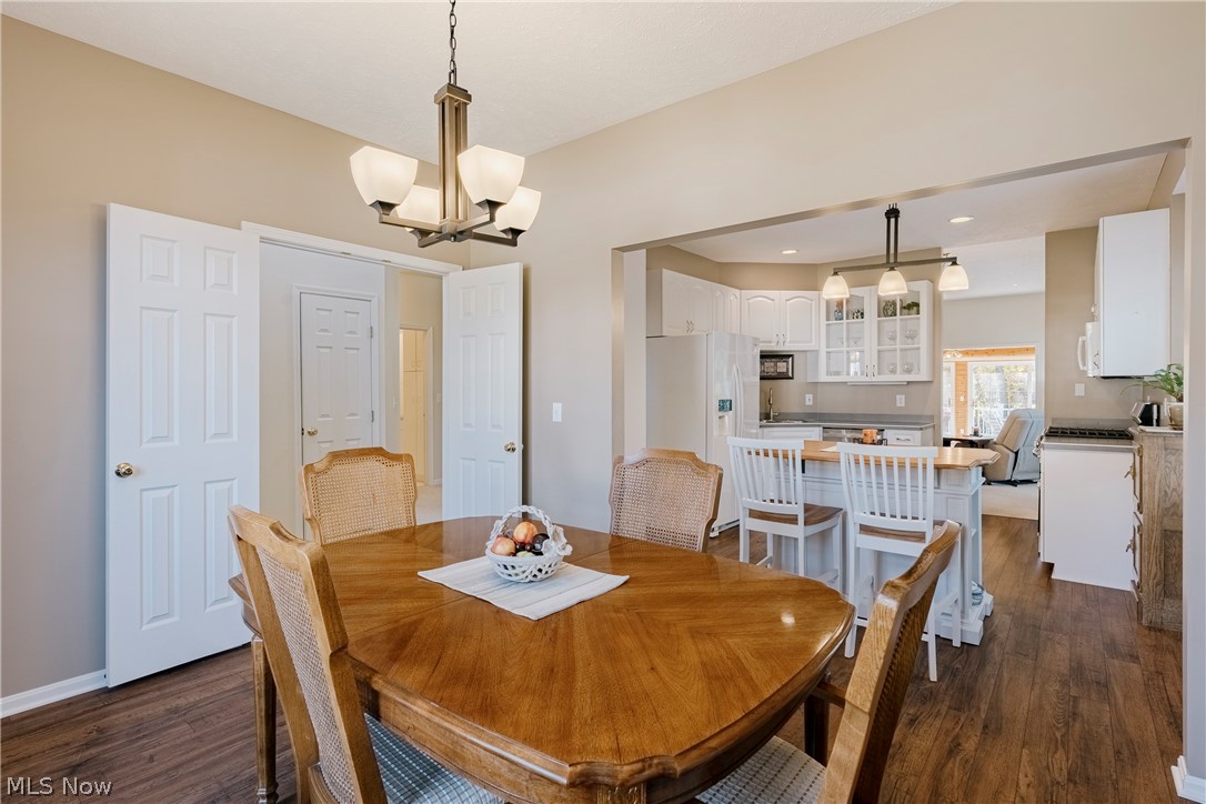 722 Woodlake Drive Aurora OH 44202