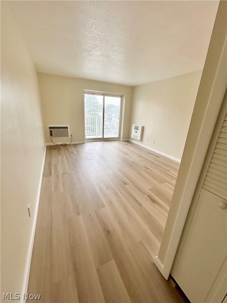 14567 Madison Avenue Lakewood OH 44107