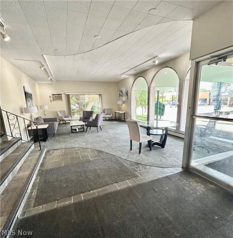 14567 Madison Avenue Lakewood OH 44107