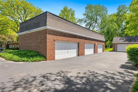 21028 Reserve Court Fairview Park OH 44126