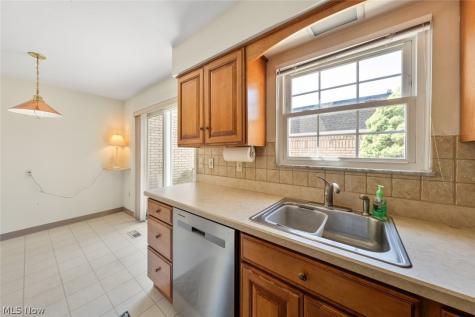 21028 Reserve Court Fairview Park OH 44126