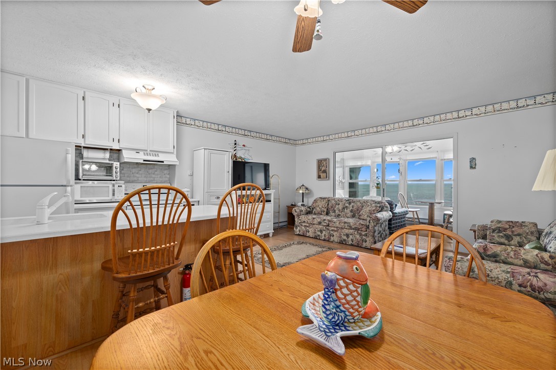 216 W Lakeshore Drive Port Clinton OH 43452