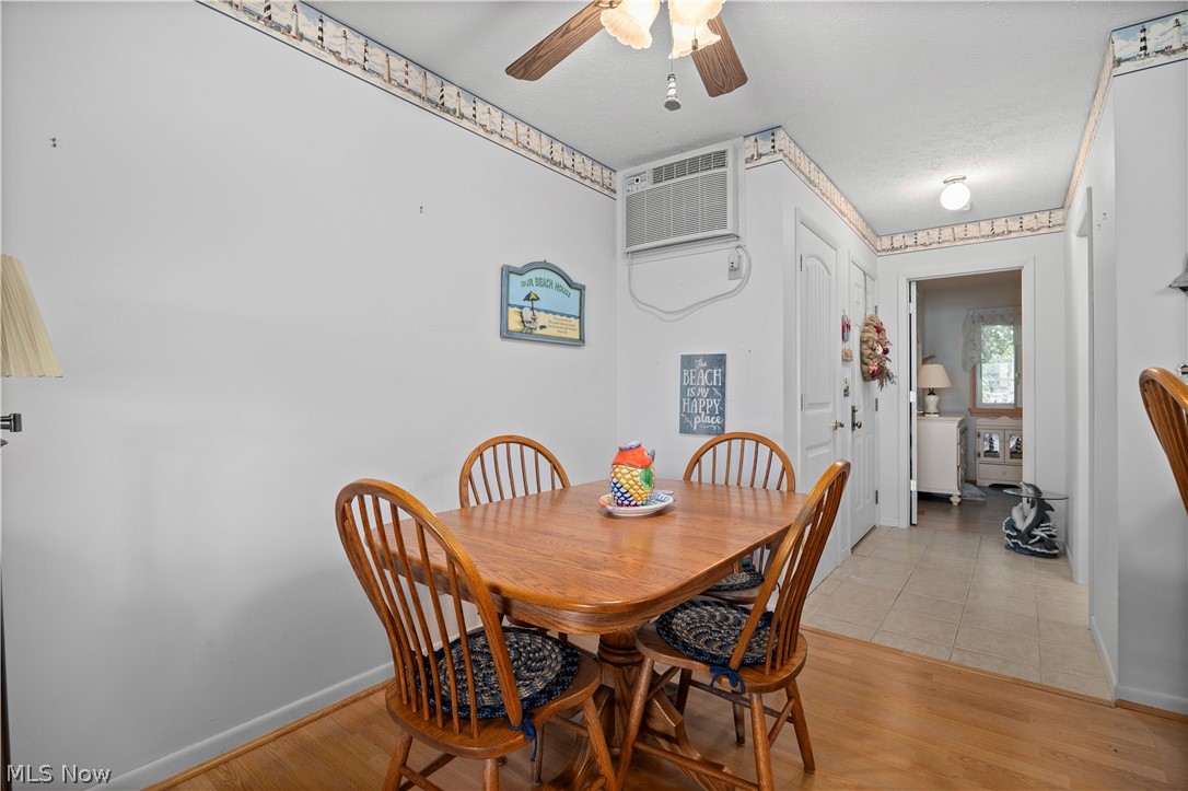 216 W Lakeshore Drive Port Clinton OH 43452