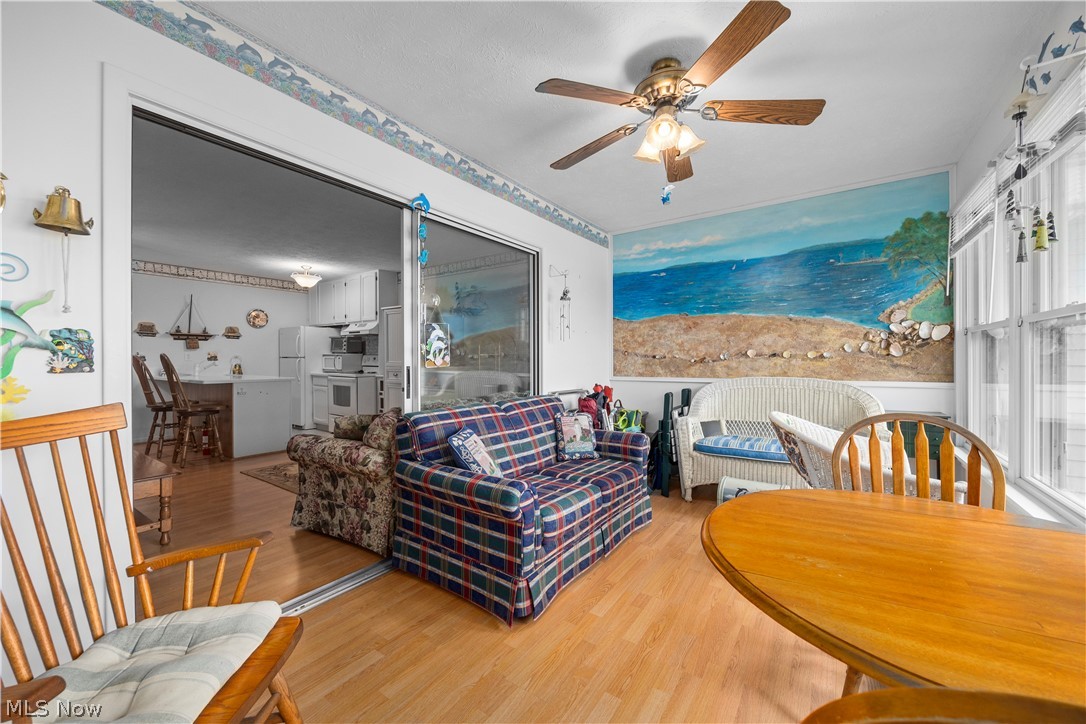 216 W Lakeshore Drive Port Clinton OH 43452