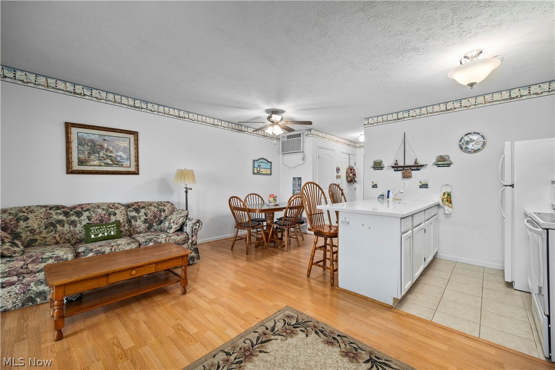 216 W Lakeshore Drive Port Clinton OH 43452