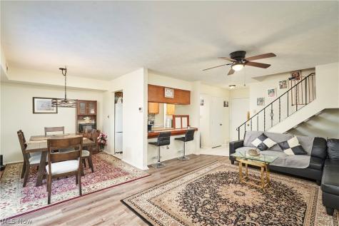 4922 Independence Circle Stow OH 44224