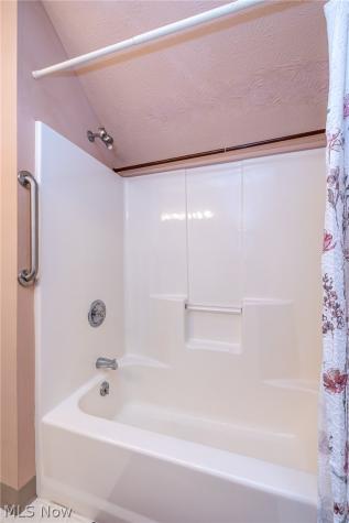 1055 North Jefferson Street Medina OH 44256