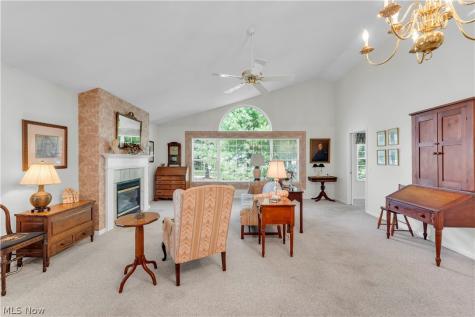 6859 Hidden Lake Trail Brecksville OH 44141