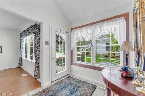 6859 Hidden Lake Trail Brecksville OH 44141